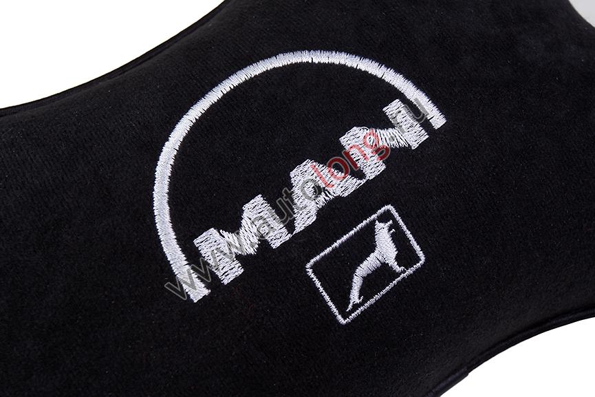 Подушка на подголовник (с логотипом) MAN
