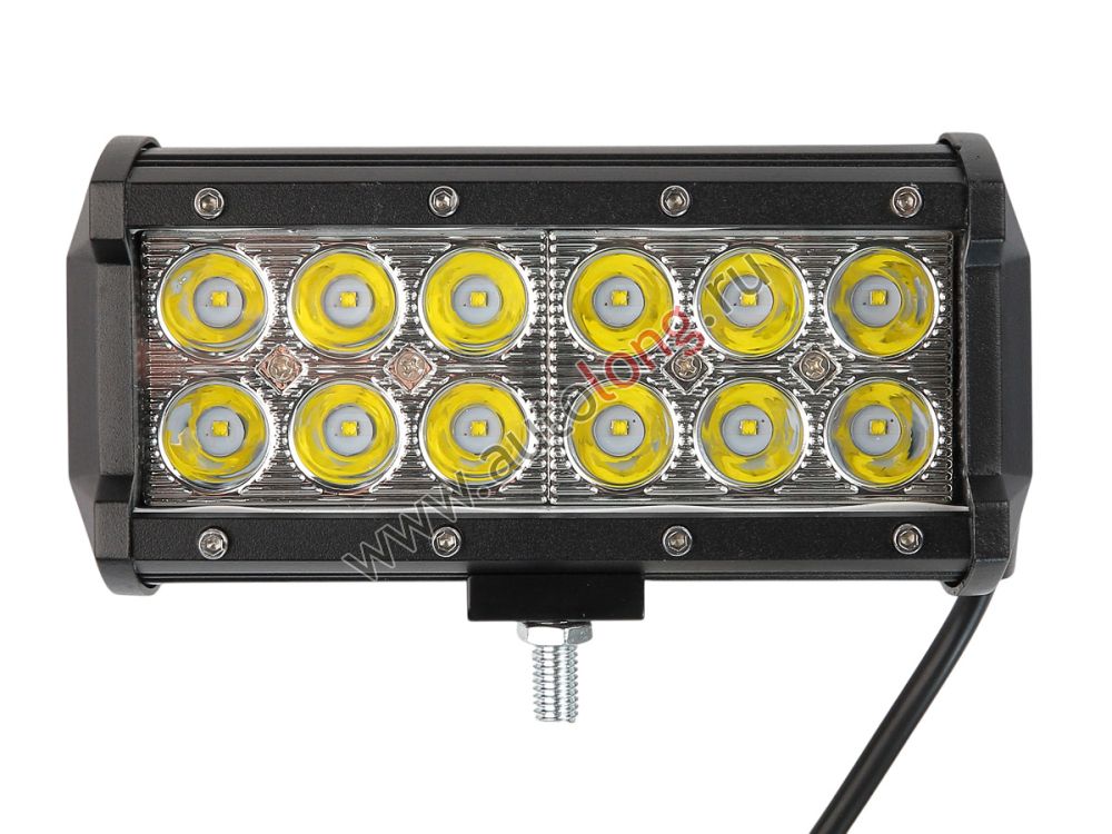 Фара противотуманная светодиодная дальний свет Led 121-120W Фара противотуманная светодиодная дальний свет Led 121-120W