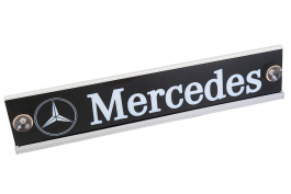 Табличка светящаяся черная MERCEDES 24V (10х50 см.) Табличка светящаяся черная MERCEDES 24V (10х50 см.)