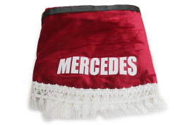 Ламбрекен лобового стекла и угол MERCEDES (польская ткань) Красный с белым Ламбрекен лобового стекла и угол MERCEDES (польская ткань) Красный с белым