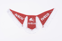 Вымпел Тройной (эко-кожа) вышивка IVECO красный с белой бахромой Вымпел Тройной (эко-кожа) вышивка IVECO красный с белой бахромой