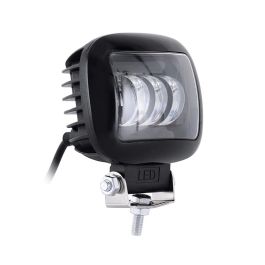 Фара светодиодная противотуманная WL-330 10-30В LENS квадратная, металлический корпус (3 LED) 45W Фара светодиодная противотуманная WL-330 10-30В LENS квадратная, металлический корпус (3 LED) 45W