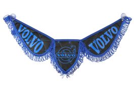 Вымпел тройной VOLVO эко-кожа черный с синией бахромой (на присосках) Вымпел тройной VOLVO эко-кожа черный с синией бахромой (на присосках)