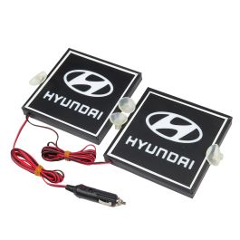 Светящаяся табличка в кабину HYUNDAI 24В, 150х150мм Светящаяся табличка в кабину HYUNDAI 24В, 150х150мм