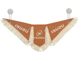 Вымпел автомобильный Тройной ISUZU (экокожа с вышивкой) фокс кожа и бежевая бахрома (12084) Вымпел автомобильный Тройной ISUZU (экокожа с вышивкой) фокс кожа и бежевая бахрома (12084)