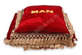 Шторы красные на MAN TGA комплект   подушка   покрывало   люк